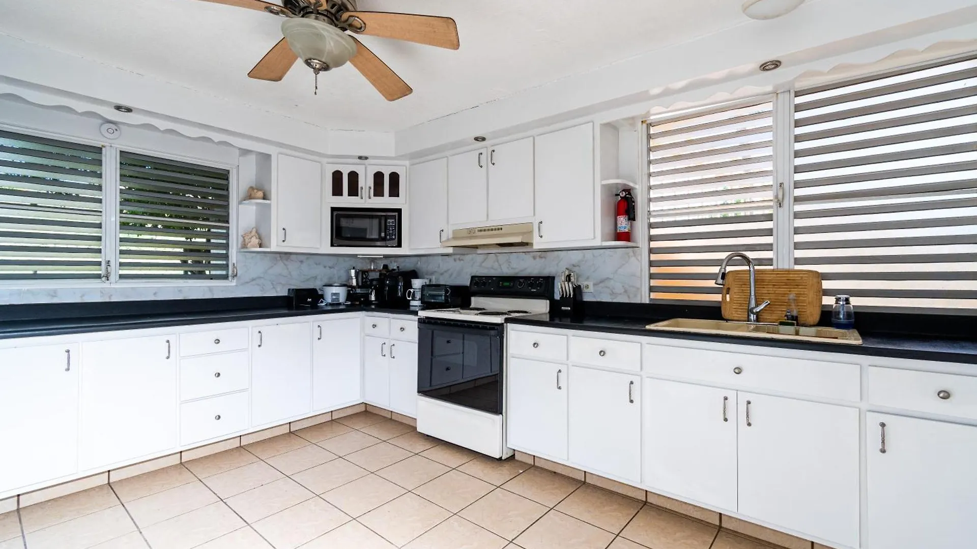 Gasthuis Casamares Private Room Coral With Pool And Barbecue 5 Min To Boqueron And Beaches Cabo Rojo